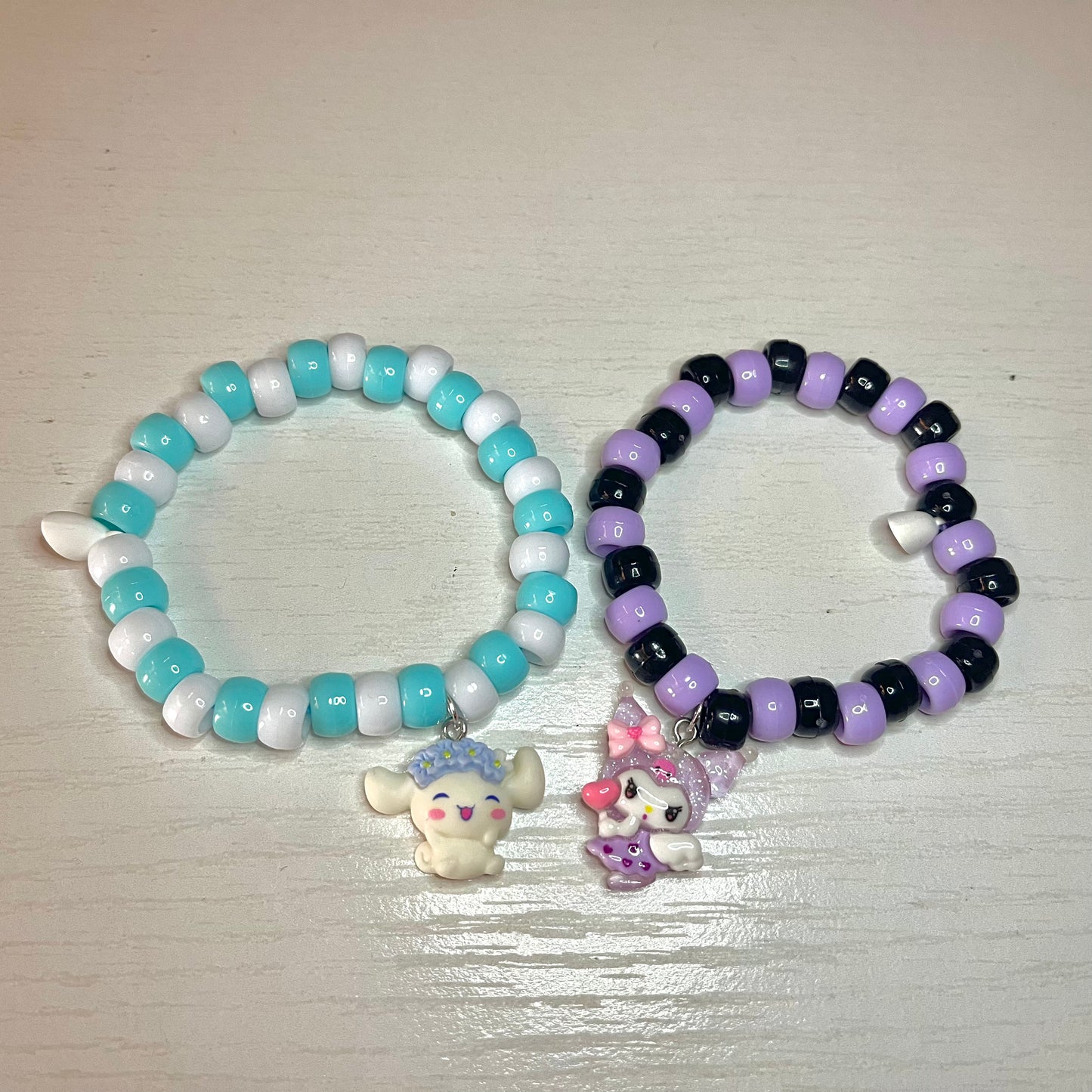 [CUSTOM] Kuromi & Cinnamoroll matching kandi ♡